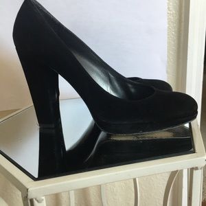 STUART WEITZMAN WOMEN SIZE 9.5